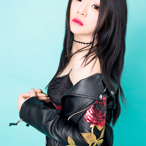 aaa三级网页观看
